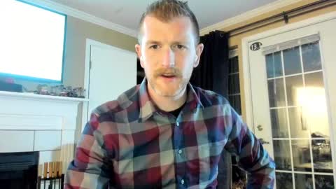 Snapshot of liam_1985 chatting on 02/13/25, 01:50 Liam online show from 02/13/25, 01:50