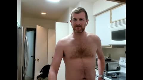 Snapshot of liam_1985 chatting on 03/01/25, 12:50 Liam online show from 03/01/25, 12:50