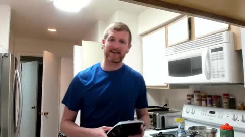 Snapshot of liam_1985 chatting on 03/06/25, 01:58 Liam online show from 03/06/25, 01:58