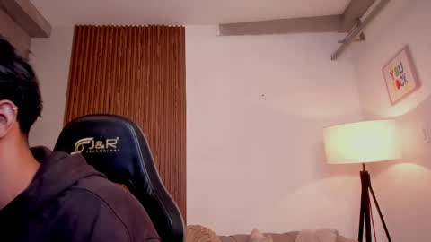 Liam Collins online show from 04/27/26, 12:03