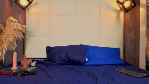 Liam forest  online show from 01/17/26, 05:34