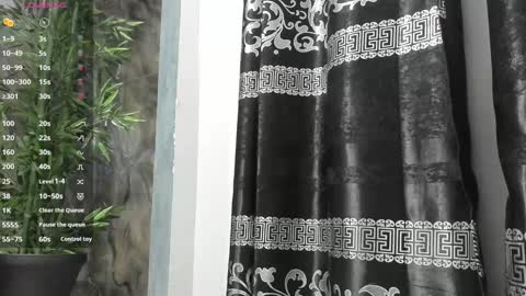 LIAM KLEIN online show from 01/10/25, 11:11