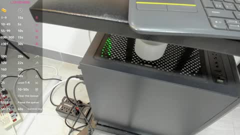 LIAM KLEIN online show from 01/14/25, 11:31