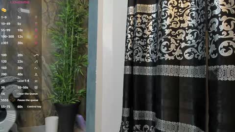 LIAM KLEIN online show from 01/18/25, 11:11