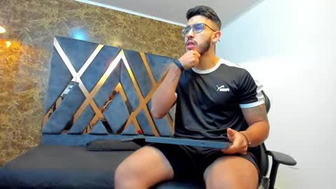 LIAM KLEIN online show from 09/26/25, 11:14