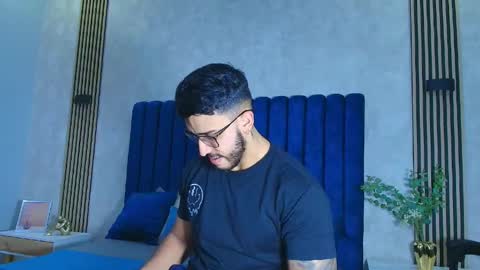 LIAM KLEIN online show from 06/06/26, 11:15