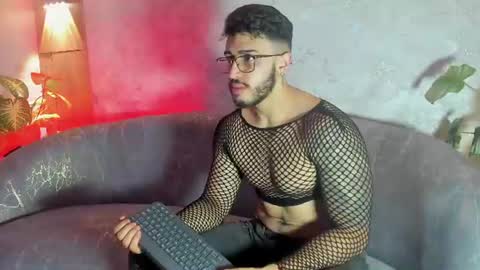 LIAM KLEIN online show from 06/18/26, 11:36