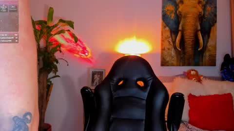 liam online show from 03/01/25, 07:30