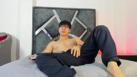 Snapshot of liam_saint chatting on 01/10/26, 12:07 Call me Lian online show from 01/10/26, 12:07