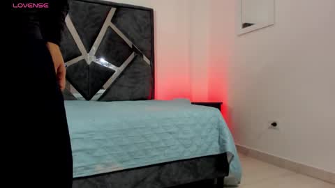 Snapshot of liam_saint chatting on 01/16/26, 12:09 Call me Lian online show from 01/16/26, 12:09