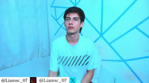 Snapshot of liam_scott77 chatting on 04/07/26, 11:37 Liam scott77 online show from 04/07/26, 11:37