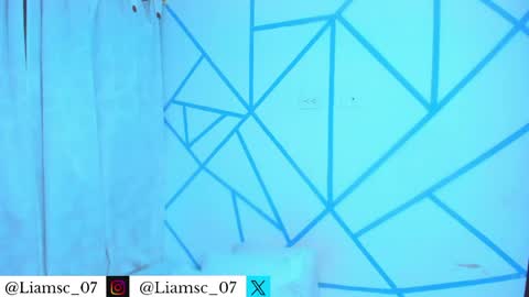 Snapshot of liam_scott77 chatting on 04/23/26, 12:34 Liam scott77 online show from 04/23/26, 12:34