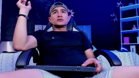 LiamDeep online show from 06/22/26, 07:55
