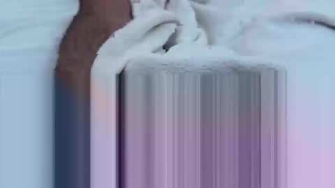 liamk121 online show from 12/17/25, 02:28