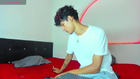 LIAM  KAI online show from 05/16/26, 12:04