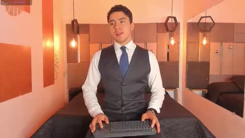 Liam online show from 12/17/25, 12:55