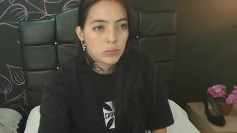 L I A M O N R O E online show from 12/15/25, 11:47