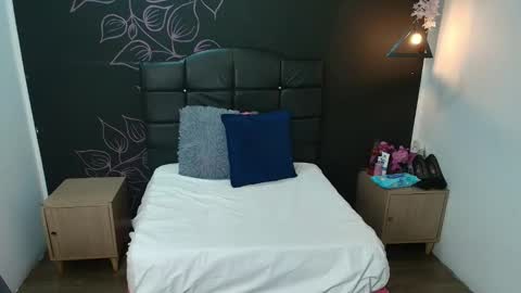 L I A M O N R O E online show from 01/11/26, 11:59