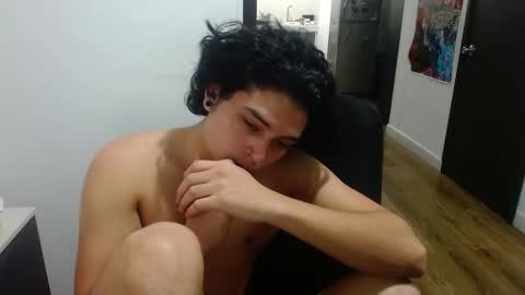 Snapshot of liamrides chatting on 10/03/25, 02:41 liamrides online show from 10/03/25, 02:41