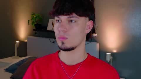 Snapshot of liamthunder05_ chatting on 12/14/25, 01:16 Liam Thunder online show from 12/14/25, 01:16