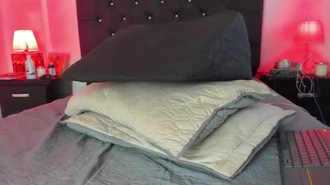 liamtrevor online show from 12/19/25, 01:23