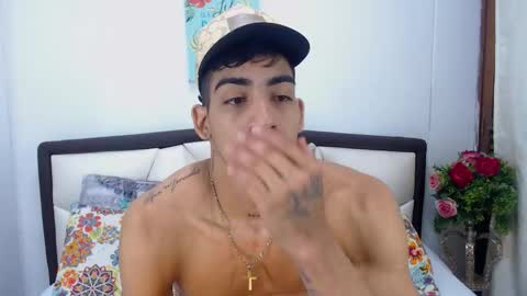 L I A M online show from 11/25/25, 10:37