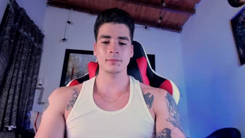 liamwyatt_ online show from 12/13/24, 06:21