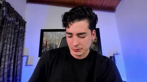 liamwyatt_ online show from 10/26/25, 02:39