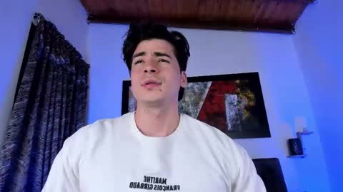 liamwyatt_ online show from 11/05/25, 05:18