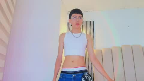 lian_cameron online show from 04/29/26, 03:54
