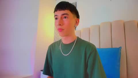 lian_cameron online show from 05/11/26, 03:56