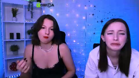 Snapshot of liana_best chatting on 06/18/26, 07:18 Li online show from 06/18/26, 07:18