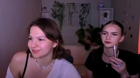 Snapshot of liana_best chatting on 06/25/26, 09:25 Li online show from 06/25/26, 09:25