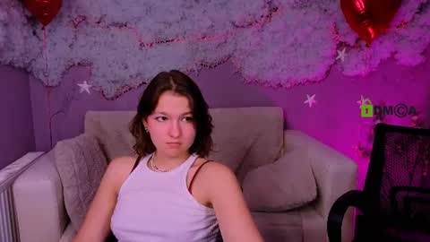 Snapshot of liana_best chatting on 06/27/26, 11:37 Li online show from 06/27/26, 11:37