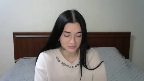 liana_diva online show from 12/08/24, 03:35