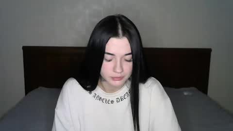 liana_diva online show from 01/17/25, 10:23