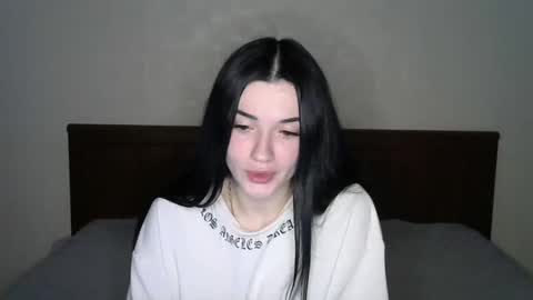 liana_diva online show from 02/02/25, 10:39