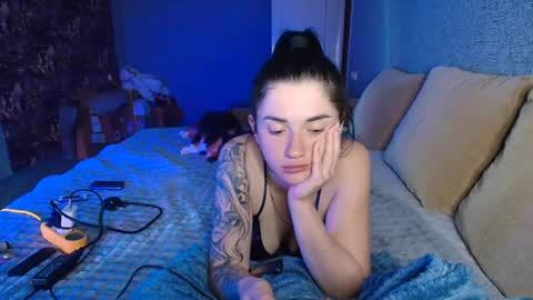 liana_diva online show from 05/11/26, 08:50