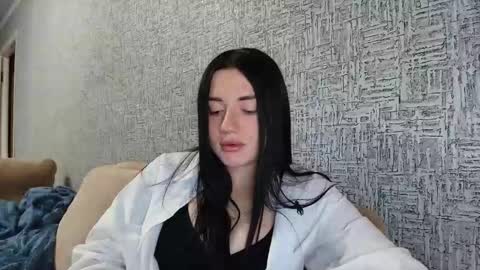liana_diva online show from 06/03/26, 06:02