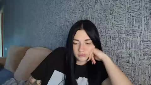 liana_diva online show from 06/09/26, 02:39