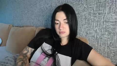 liana_diva online show from 06/24/26, 11:31