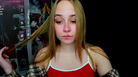 Liana online show from 05/18/26, 01:24