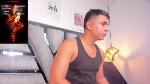 lianfox_ online show from 05/02/26, 12:54