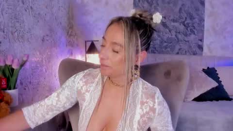 Lian online show from 10/02/25, 06:04