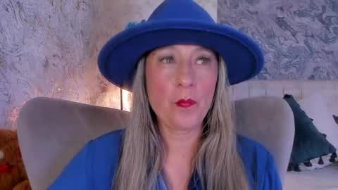 Lian online show from 11/05/25, 07:58