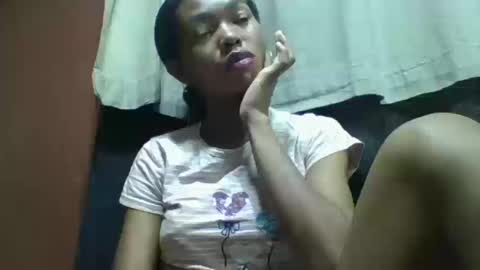 liaraisha online show from 10/21/25, 02:56