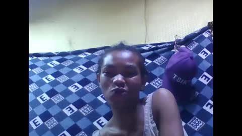 liaraisha online show from 11/23/25, 06:19