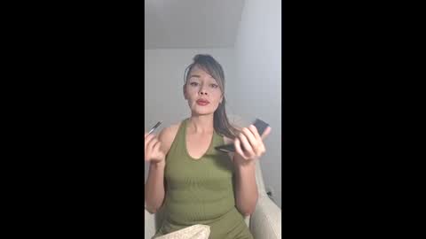 Snapshot of liarysmaag17 chatting on 05/20/26, 01:12 liarysmaag17 online show from 05/20/26, 01:12