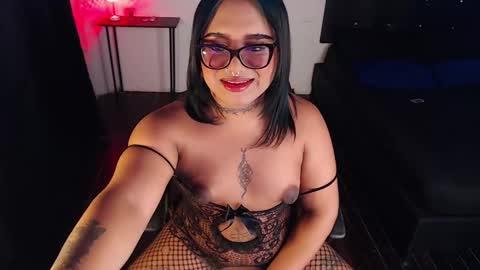 LiaScarlett online show from 12/23/24, 08:03