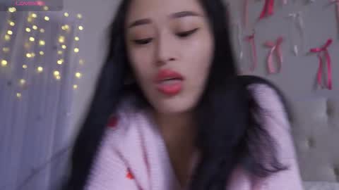 Lia online show from 02/09/26, 12:25